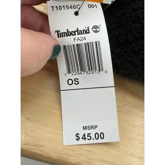 NWT‎ Timberland Women's Super Soft Black Knit Beanie – Cozy & Stylish Winter Hat - Picture 4 of 4